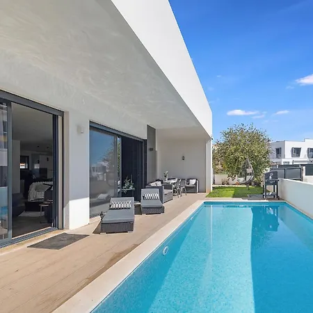Valentina Luxury With Private Pool And Air Con * Portimão