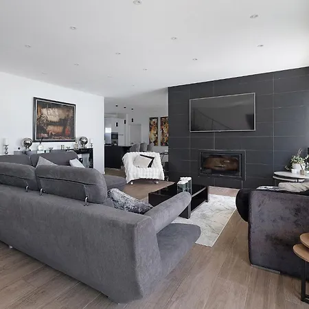 Valentina Luxury With Private Pool And Air Con Vila *